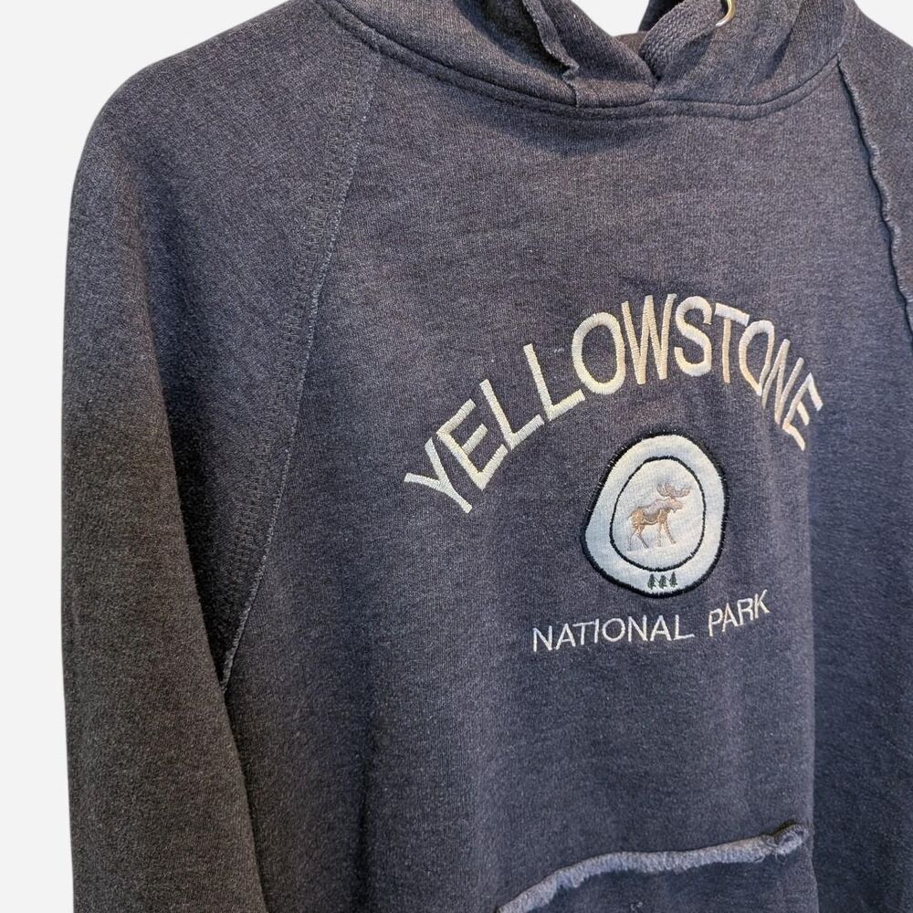 Vintage Yellowstone National Park Small Hoodie Raw Seams Moose Outdoors Gorpcore